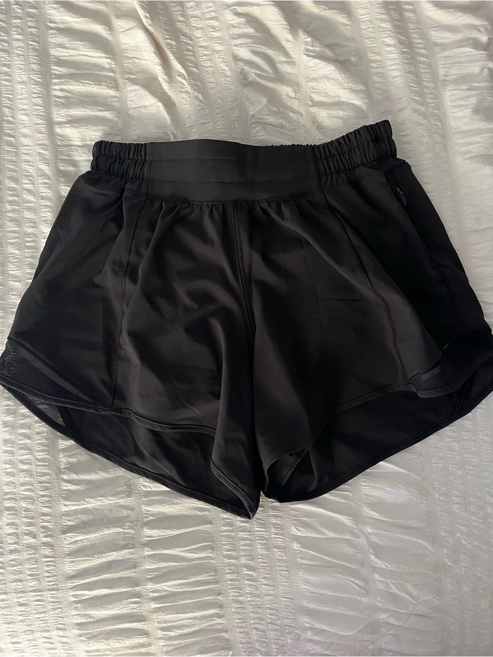 lululemon hotty hot high rise shorts